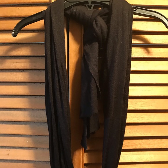 Black Jewel Scarf - Picture 4 of 8